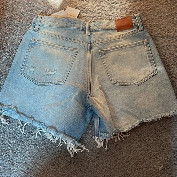 Jean Shorts - Picture 5 of 7